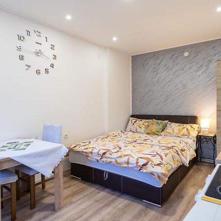 Apartments Solar 特雷比涅 外观 照片